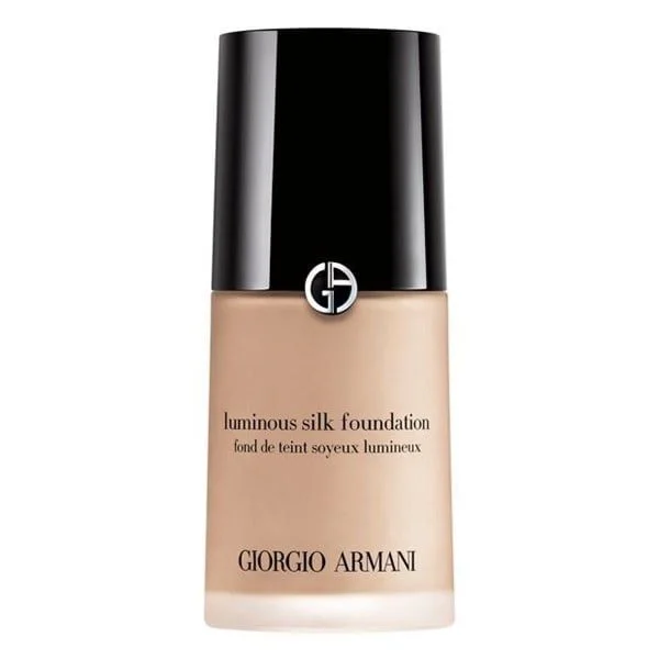 Giorgio Armani Luminous Silk Foundation – Kem nền high-end giúp làn da căng bóng như lụa