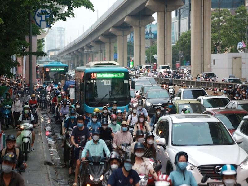 EU và Pháp cam kết đồng hành phát triển hệ thống giao thông công cộng bền vững tại Thủ Đô