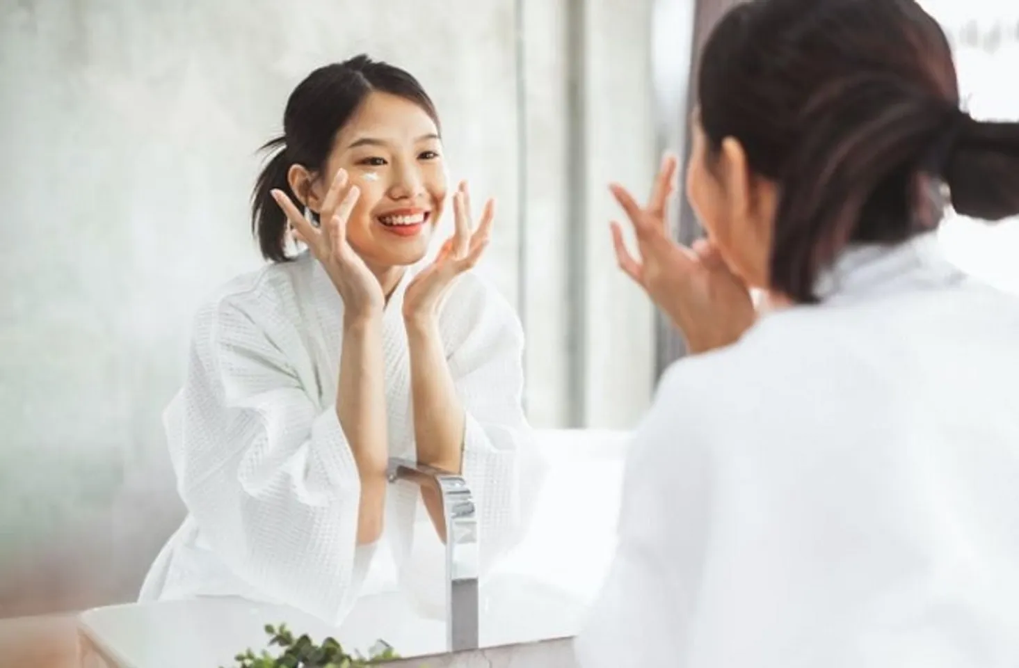 8 Bước skincare cho da dầu mụn hiệu quả