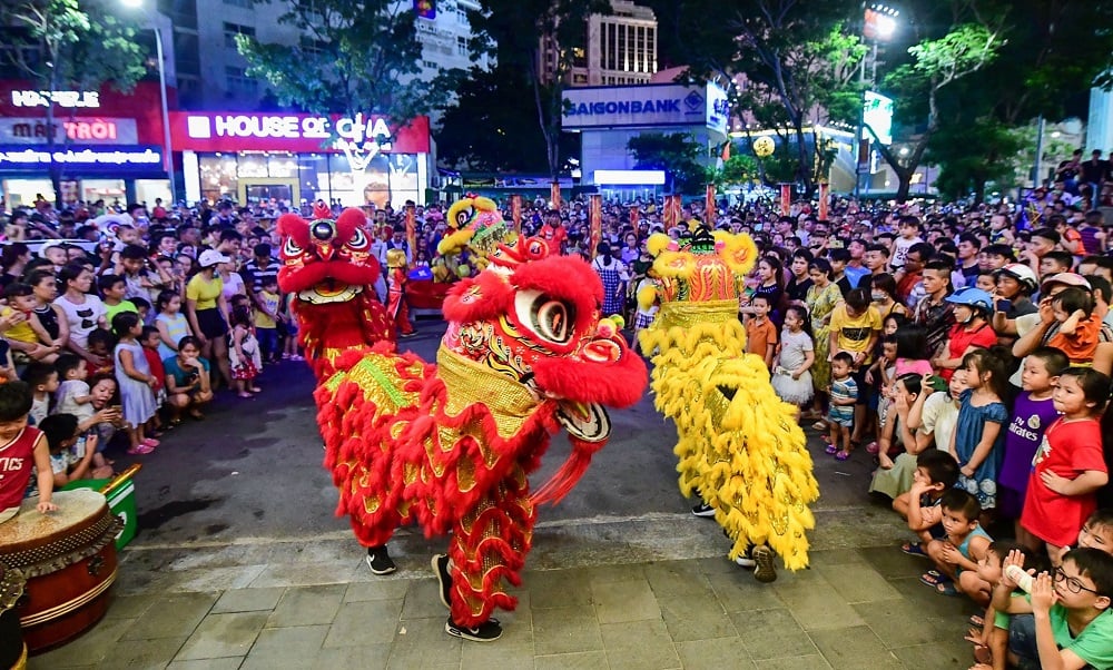 Tết Trung Thu: Lễ Hội Đoàn Viên Và Ánh Trăng Rằm